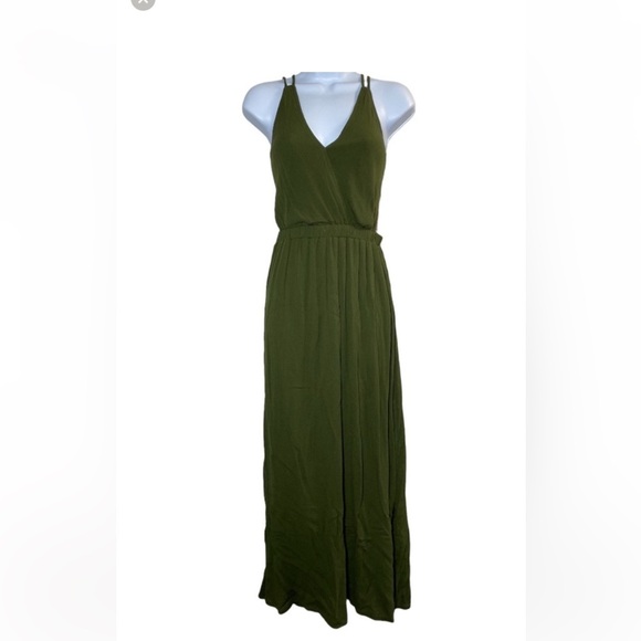 Lulu's Lost in Paradise Green Maxi Dress V-Neck Pleated Sundress - Picture 3 of 8